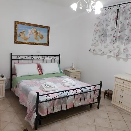 Alloggio per agriturismo La Rosa *