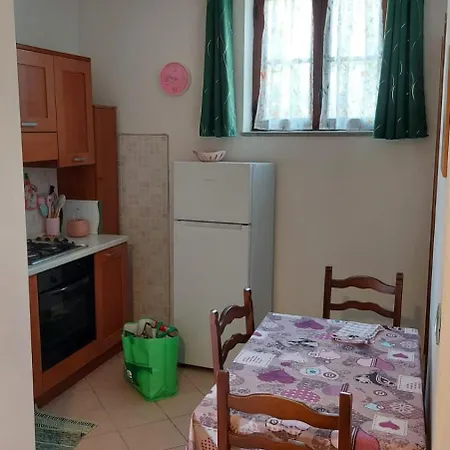Farm stay La Rosa Pescia Romana