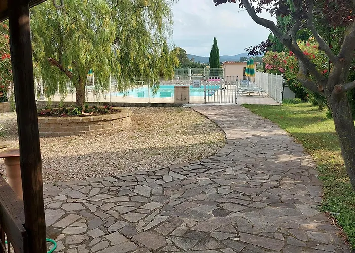 Farma La Rosa Pescia Romana